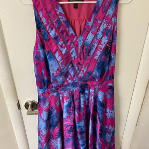 Banana republic cocktail dress with eyelet detailing. Worn once!